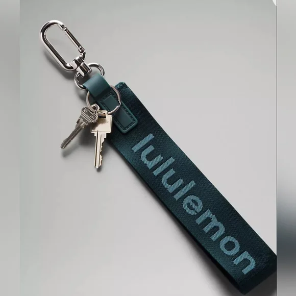 Lululemon Keychain - Picture 2 of 5